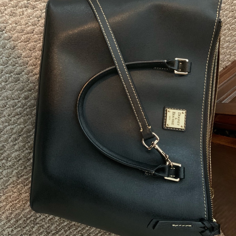 Dooney and Bourke Shoulder bag